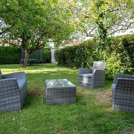 Le Grand Pin - Maison Confortable Et Spacieuse Montfaucon-Montigne